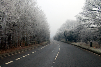 Icknield Way looking towards Dunstable from the Well Head Road junction January 2010